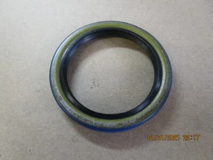 NEU HOBART 4246, 4346 QUADRATISCH ANTRIEBSWELLENDICHTUNG OEM # 00-108591 - Bild 1 von 1