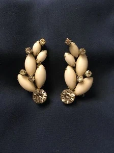 WEISS Glass Milk Moonstone Cabochons Rhodium Plated Clip Earrings W Rhinestones - Picture 1 of 2