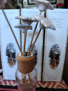 Laura Ashley Reed Diffuser - Picture 1 of 8