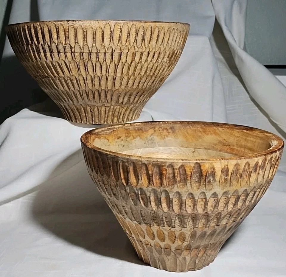 Juego de cuencos de madera artesanales vintage marrón/gris hecho en la India 1 10" 1 7 y 7/8" Foto 1 de 4