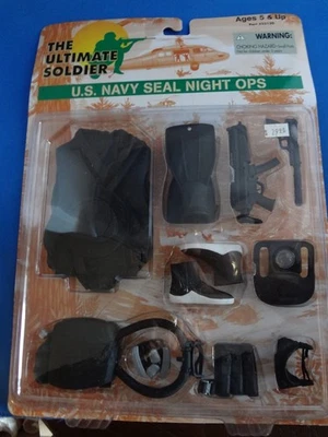 1998 The Ultimate Soldier U.S. Navy Seal Night Ops. Set #33120-N.O.S. - Image 1 of 4