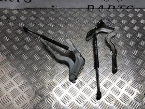 HYUNDAI I40 BONNET HINGES WITH GAS STRUT SPRINGS 2011-2015 SILVER PAIR X2 - Picture 1 of 6