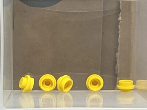 Lego Stck. - gelbe Platte, rund 1 x 1 - Nr. 4073 - Stck 5 - Bild 1 von 1