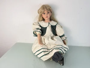 Künstlerpuppe Porzellan Puppe 82 cm. Top Zustand - Bild 1 von 3