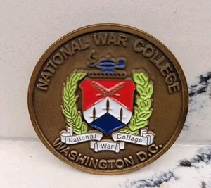 NATIONAL WAR COLLEGE CLASS OF 2001 NATIONAL DEFENSE UNIVERSITY COIN - Bild 1 von 5