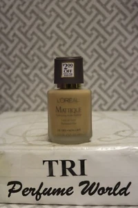 L'OREAL MATTIQUE ILLUMINATING MATTE MAKEUP Nude Beige Oil Free Non Gras 1.12 oz - Picture 1 of 2