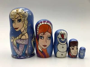 Bambola nidificazione cartoni animati MADE IN UKRAINE altezza 4,3 pollici bambola nido fatta a mano - Foto 1 di 5