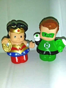 FISHER PRICE LITTLE PEOPLE WONDER WOMAN LANTERNA VERDE - Foto 1 di 3