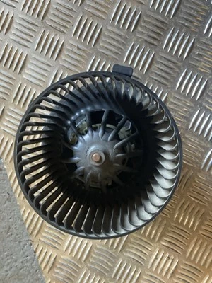 Motor soplador Renault Clio 2007 Foto 1 de 2