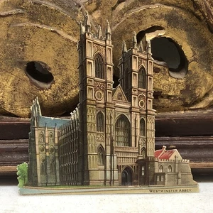 Victorian Die Cut Westminster Abbey Scrap - L20 - Picture 1 of 6