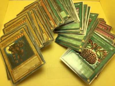 Tarjeta de baraja de inicio YuGiOh YuGi 2006 primera edición YSD- ($2 pedido mínimo requerido) Foto 1 de 2