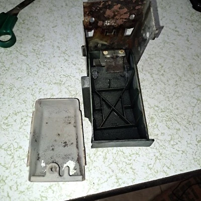 OEM Ford 1972 1974 Ranchero Torino DASH ASHTRAY BROKEN EDGE - Image 1 of 4