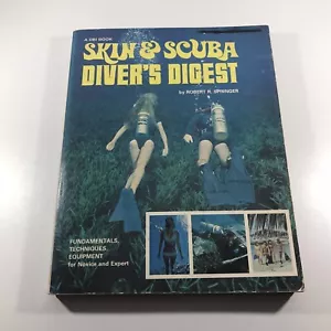 Skin & Scuba Diver's Digest by Robert R Springer VINTAGE Paperback Book - Picture 1 of 14
