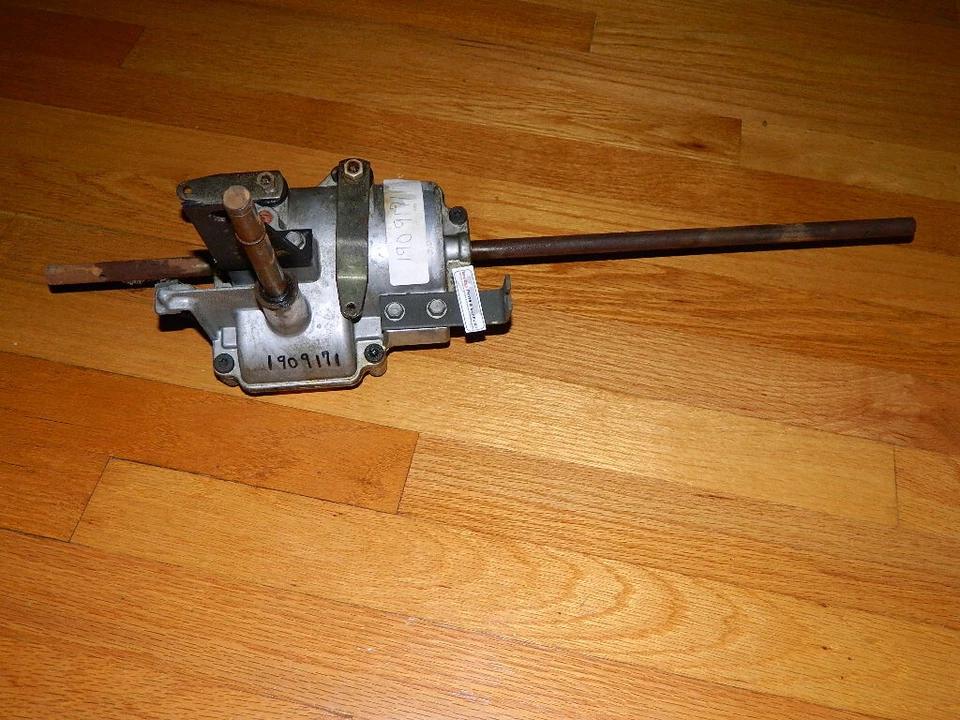 Troy bilt chipper vac walkbehind NEW OLD STOCK transmission ! 1909171 - Image 1 of 1