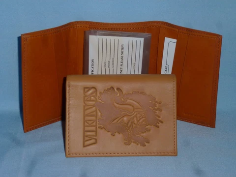 MINNESOTA VIKINGS  Leather TriFold Wallet  NEW!  tan bb Cover