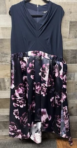 SLNY Damen blau Blumen Plissee Rundhals Flügelärmel selbstbindendes Kleid Gr. 18 - Bild 1 von 7
