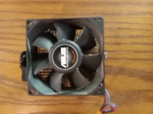 Ventilador/disipador térmico/procesador CPU Asus 13G075202060DP enfriador - Imagen 1 de 3