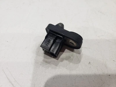 Nissan Altima 2015 puerta entreabrir botón jamba Foto 1 de 3