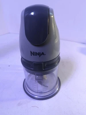 Procesador de alimentos eléctrico Ninja Express Chop® NJ100 picadora pequeña probada en funcionamiento Foto 1 de 4