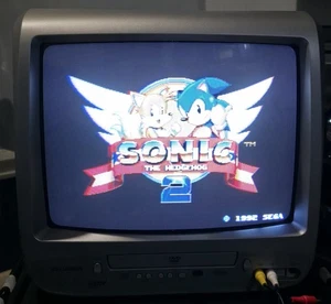 SYLVANIA | CD130SL8 | 13" CRT TELEVISION | TV DVD COMBO | RETRO GAMING!!! - Picture 1 of 14