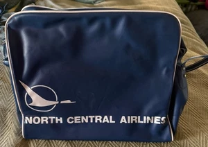 Bolsa de mano de vinilo azul Herman TheDuck de colección North Central Airlines - Imagen 1 de 6