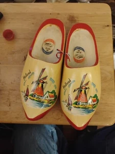 New WOODEN Clog/SHOES FROM HOLLAND Size 21 Cm 32 - Picture 1 of 6