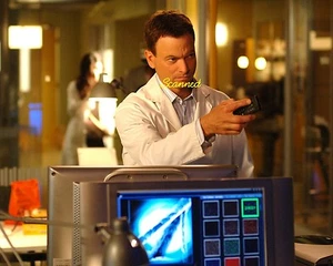 GARY SINISE CSI NY picture #3489 - Picture 1 of 1