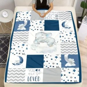 Acogedora manta de franela con estampado de elefante azul marino y blanco retazos nueva - Imagen 1 de 6