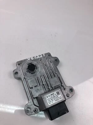NO1221 DACIA Engine Control Unit ECU 310322357R 310321989R - Image 1 of 4