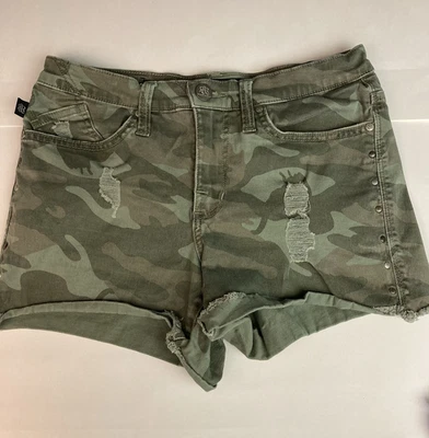 Rock & Republic Shorts Women’s size 8 Camo Frayed Hula Raw Hem - Image 1 of 4