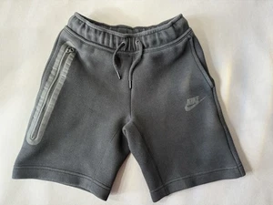 Pantalones Cortos Nike Tech Juveniles Pequeños Ropa Deportiva Cómodos Bolsillos con Cremallera Negros - Imagen 1 de 5
