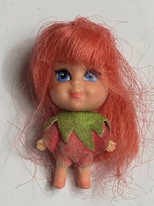 Muñeca de fresa vintage Liddle Kiddles Shirley - Imagen 1 de 4