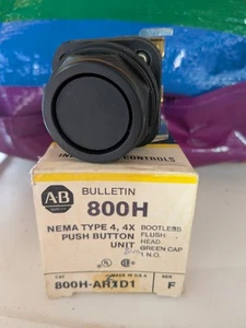 New Old Stock ALLEN BRADLEY 800H-AR2D1 PUSH BUTTON BLACK FLUSH HEAD 1NO SERIES F - Picture 1 of 4