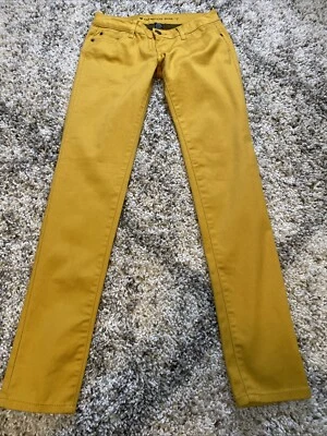 Pantalones ajustados para mujer Celebrity Pink amarillos talla 1 Foto 1 de 4