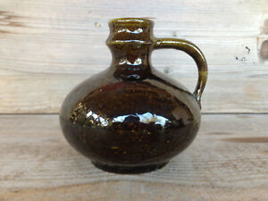 CERAMANO Vase / Midcentury Vintage West-Germany Pottery / sign/size ---/10 cm