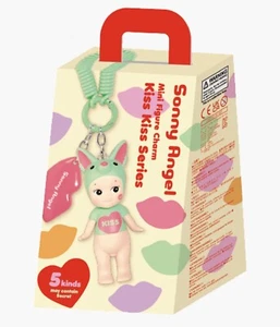 SONNY ANGEL Kiss Kiss Series Mini Figure Charm - Picture 1 of 9