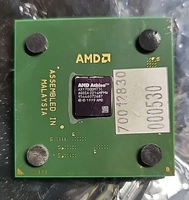 AMD Athlon XP 1700+/AX1700DMT3C/1.47GHz/Palomino/Processor/Green Fiber - Image 1 of 2