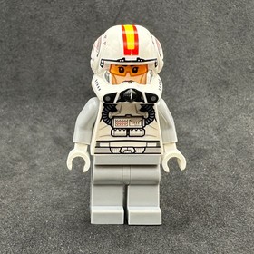 LEGO Star Wars Clone Trooper Pilot - Phase 2 Minifigure Set 75072
