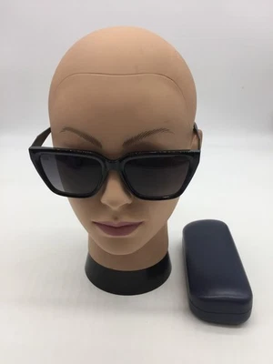 Fendi Women’s Black Full Rim Frame Designer Sunglasses 55-18-143 Grey Lenses - Image 1 of 4