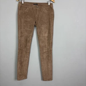 NWT. Bebé Women's Skinny pants Beige Size 6 Zion and button close. - Picture 1 of 4