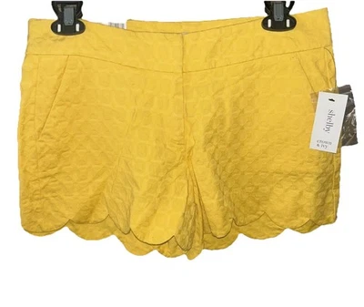 NWT Crown and Ivy Shelby Essential  Signature Scallop Shorts Size 4 Color Yellow - Image 1 of 4