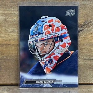 2022-23 Upper Deck Hockey Card #72 Stuart Skinner Edmonton Oilers - Picture 1 of 2