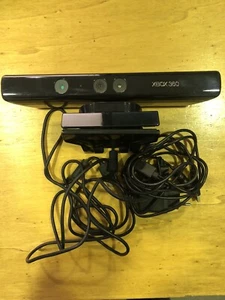 KINECT PER XBOX 360 CON ALIMENTATORE - Foto 1 di 1
