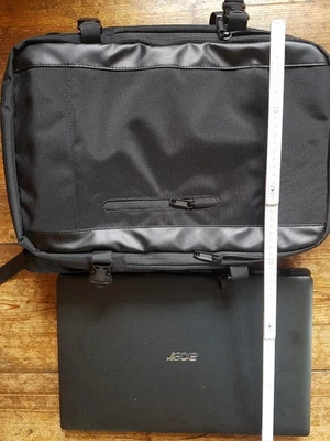 Laptop Rucksack (43cm x 30cm)  für 17 Zoll Laptop und noch anderes - Bild 1 von 4