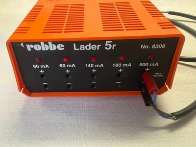 Ladegerät robbe, Lader 5r, 8308, für Pb und NC-Akkus, Abgabe 9VA, Innen !!! - Bild 1 von 2