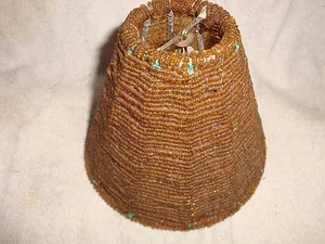 SMALL BEADED LAMPSHADE - Foto 1 di 2