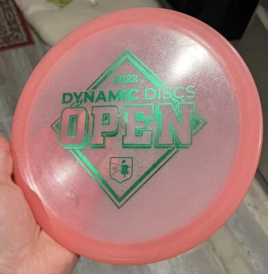 Awesome Lighter Dynamic Discs Justice (165 Gs), 2022 DDO Edition, 9.9/10, Inked - Image 1 of 4