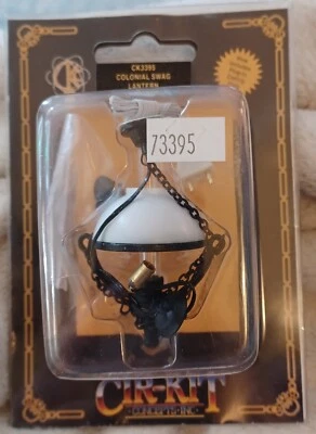 Cir-Kit CK-3395 Casa de Muñecas Miniatura Colgante Swag Lámpara Iluminación Eléctrica Nuevo en Caja Foto 1 de 4