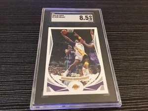 2004-05 Topps Kobe Bryant #8 SGC 8.5 - Bild 1 von 3