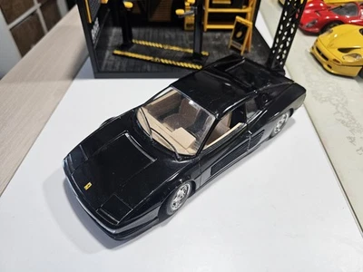 Burago BBurago Ferrari Testarossa 1984 1/18 3019 - Immagine 1 di 4
